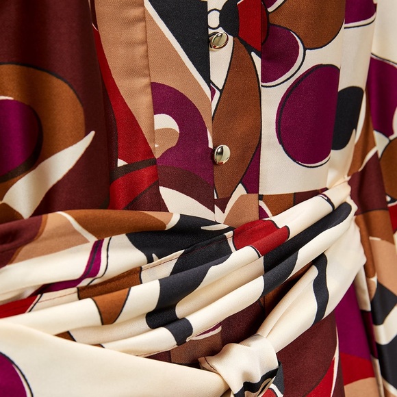 New Zara Satin Effect Floral Dress - 9073/303 - Picture 11 of 14